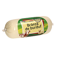 Traditioneller rumänischer Käse "Branza de Burduf" aus Käse aus pasteurisierter Kuhmilch und Käse aus pasteurisierter Schafsmilch. 47% Fett i. Tr.