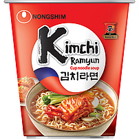 Instant Nudeln mit Kimchi-Geschmack