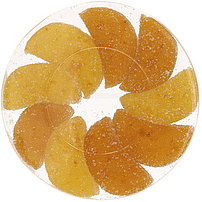 Gelee-Konfekt mit Apfelsinen, mit Zucker bestreut.