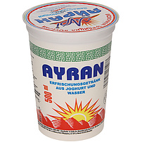 Bezalkoholno piće od jogurta i vode "Ayran"