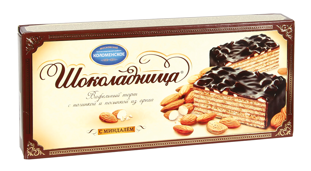 Waffeltorte "Schokoladniza" mit 52% Cremefüllung-Mandelgeschmack, bestreut mit Mandeln (3,4%) und Erdnüssen (3,4%), in kakaohaltiger Fettglasur