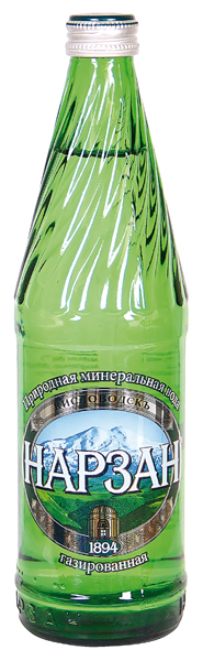 Natürliches kohlensäurehaltiges Mineralwasser "Narzan Serebrjanyi"